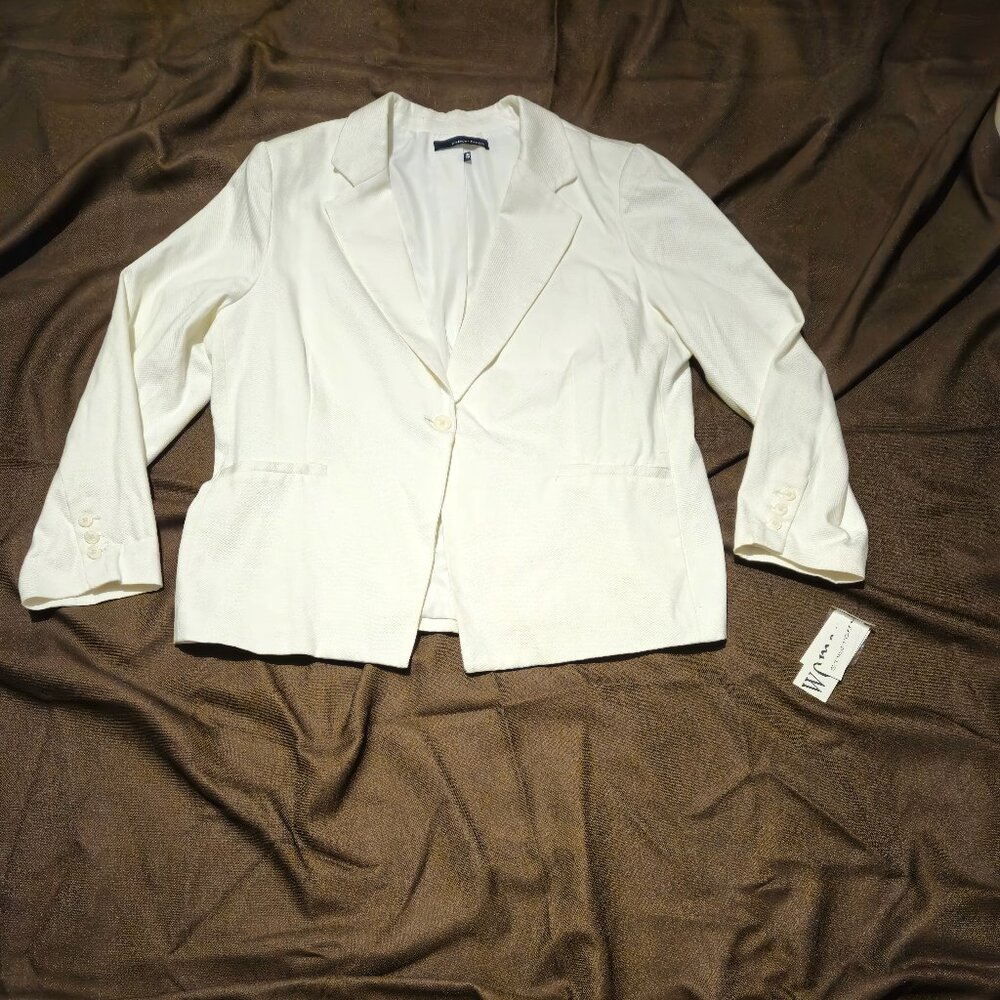 Amanda & Chelsea Blazer